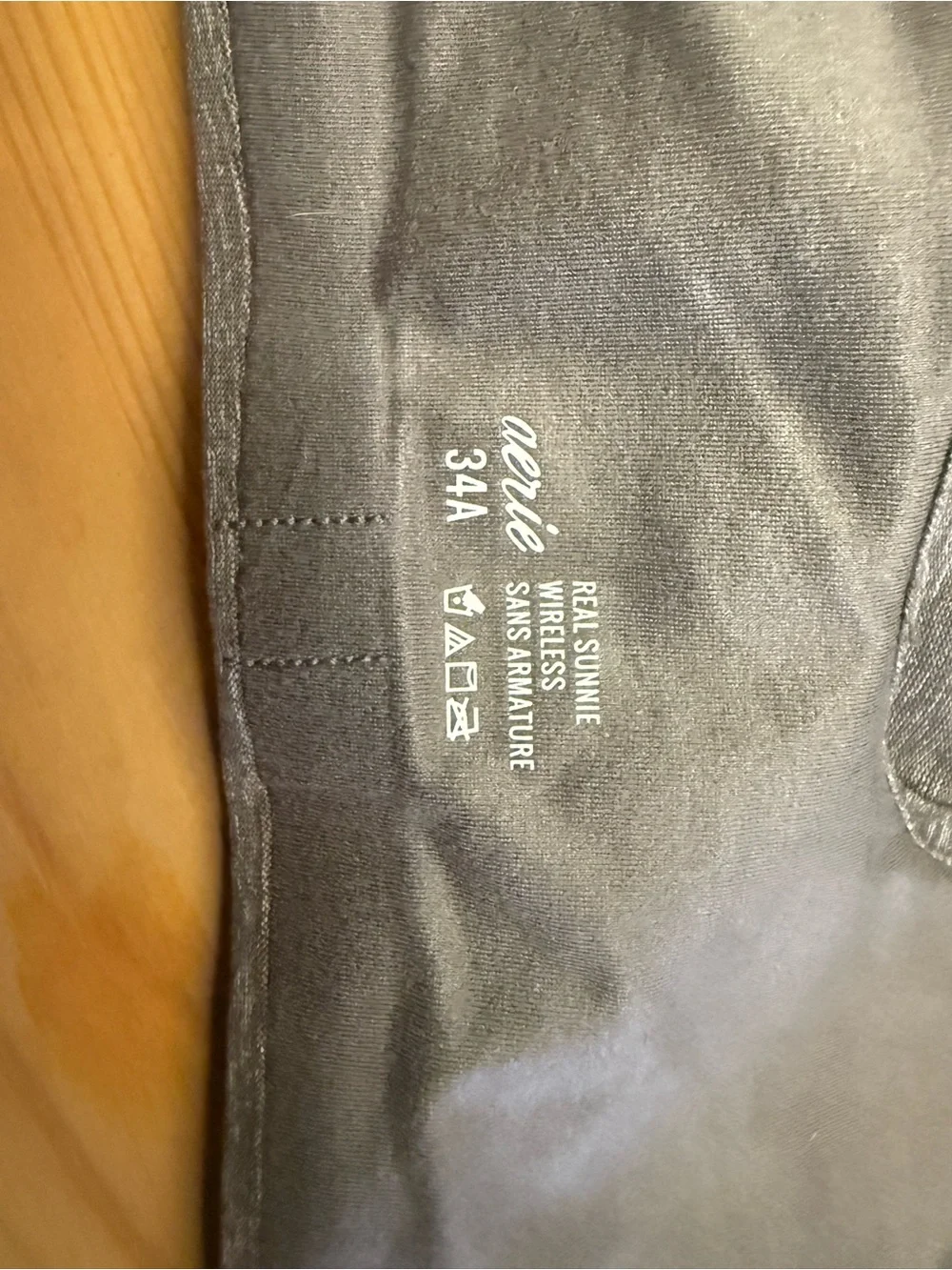 Aerie Real Sunnie Wireless 34A charcoal bra EUC
